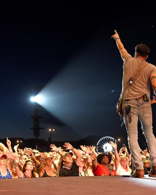 Tim McGraw, The Chicks, Lady A & 49 Winchester